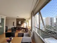 Sala com sacada