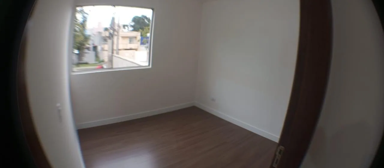 Quarto 2, foto original do anúncio