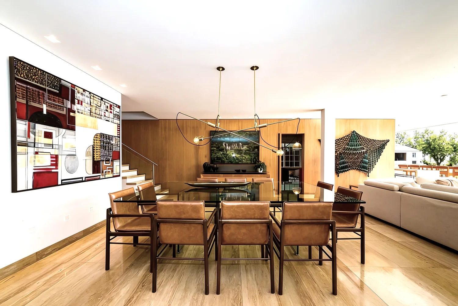 Sala de jantar depois do tratamento