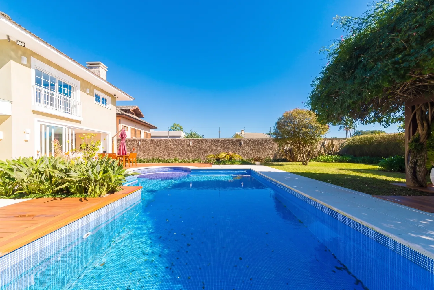 Piscina depois do tratamento